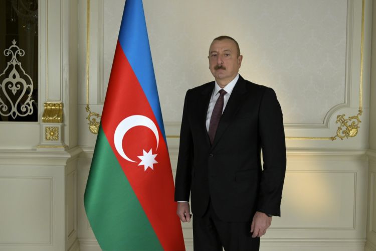 Azerbaijani President awards a group of people "Taraqqi" medal