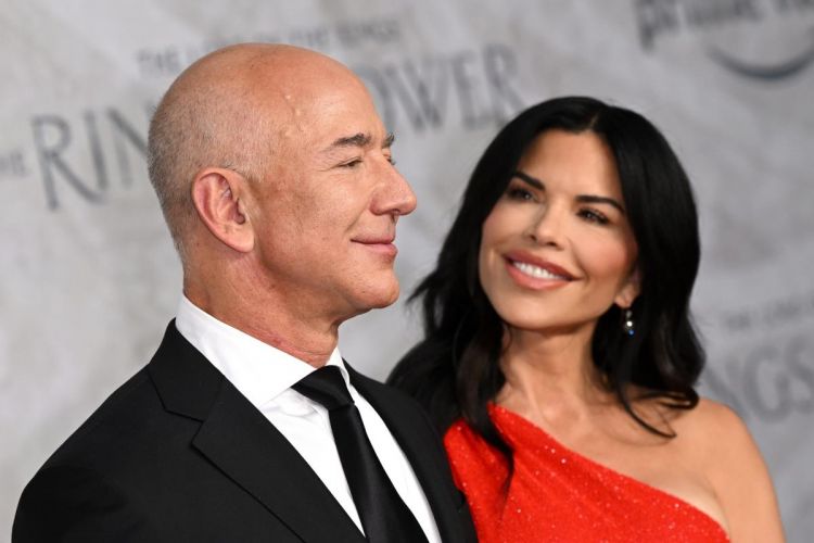 Amazon founder Jeff Bezos is getting married