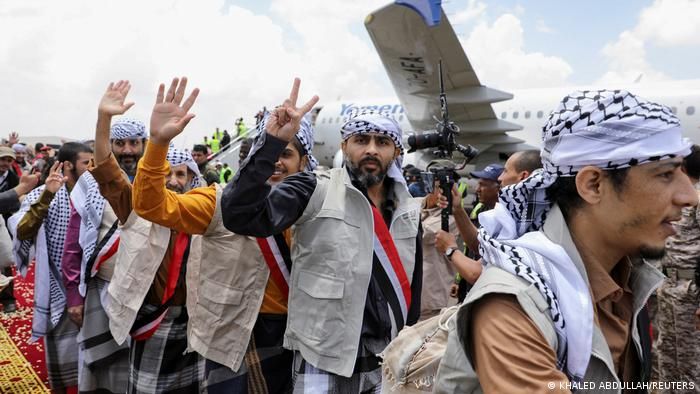 السلام في اليمن.. وساطات قبلية ناجحة موازية لجهود الأمم المتحدة