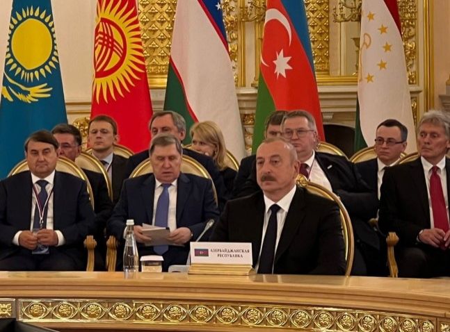 Ильхам Алиев принимает участие в заседании Высшего Евразийского экономического совета в расширенном составе