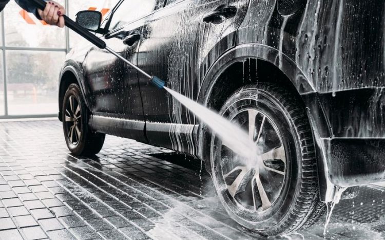 "Азерсу": Автомойки используют питьевую воду