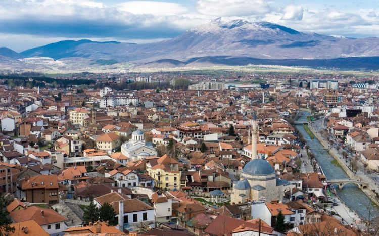 Сербы в Косове призвали Вучича приостановить диалог с Приштиной