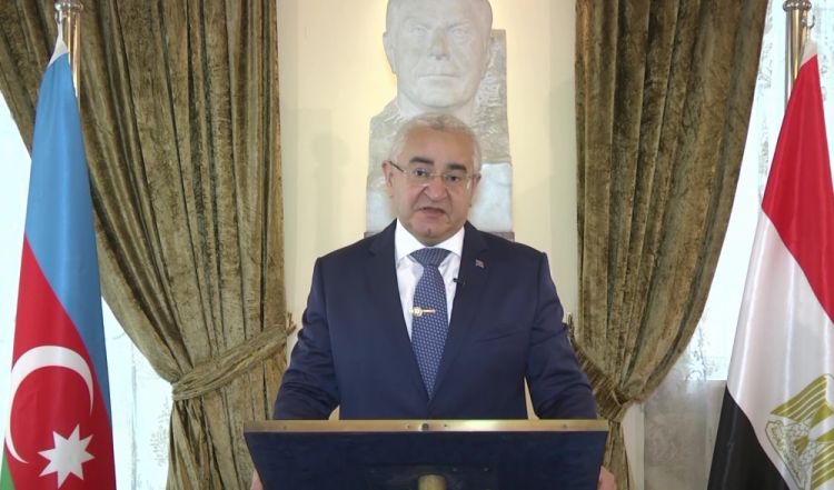 سفارة أذربيجان في مصر تحتفل بذكري الاستقلال