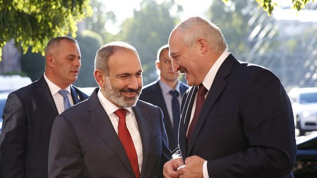 "Minsk İrəvanla strateji tərəfdaşlığın inkişafına ümid edir" Lukaşenko
