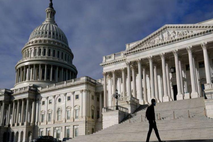 Сенат США одобрил законопроект по лимиту госдолга