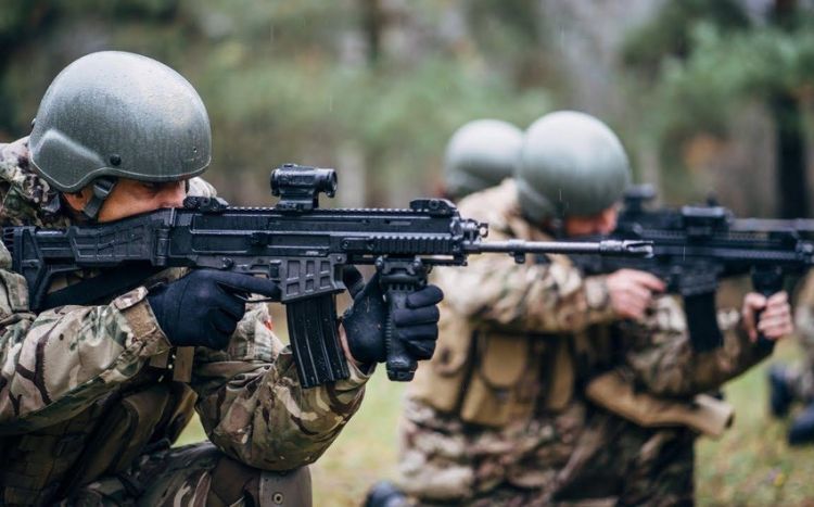 Президент Чехии подписал закон о расходах на оборону в 2% ВВП