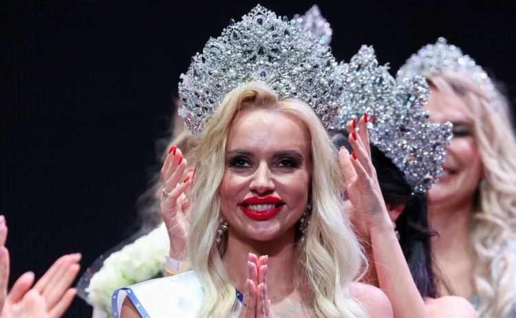 "Miss Rusiya" müsabiqəsinin “qalibi” rüşvətlə seçilib İDDİA