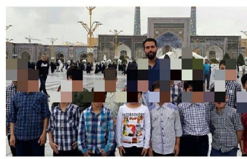 İranda körpələr evində molla uşaqlara İŞGƏNCƏ VERDİ