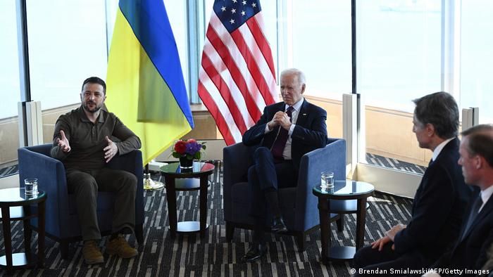 بايدن: لا معاملة تفضيلية لتسهيل انضمام أوكرانيا للناتو