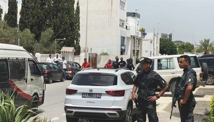 وفاة رجل أمن طُعن أمام سفارة البرازيل في تونس