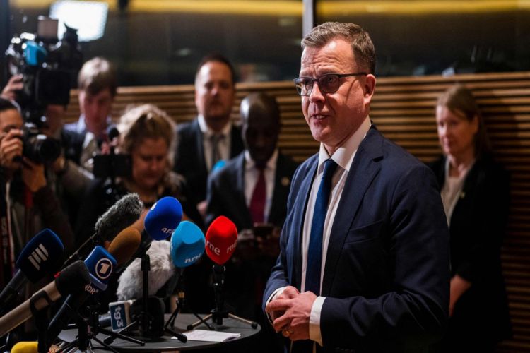 Finnish president appoints new government