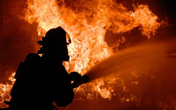 При пожаре на заводе в Тамбовской области погибли пятеро, ранены 13