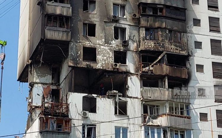 В Киеве в результате взрыва в 16-этажном здании погибли 3 человека