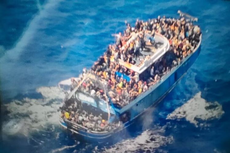 Greece boat tragedy: At least 209 Pakistanis were on board, data suggests