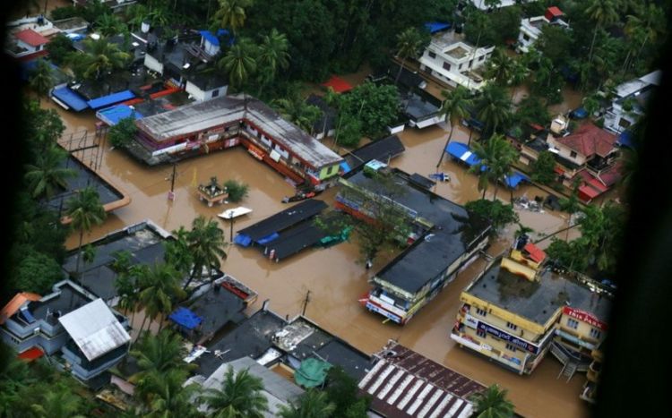На северо-востоке Индии из-за наводнений пострадали около 500 тыс. человек