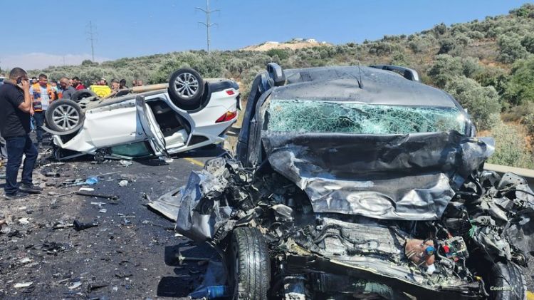 Palestinian minister of prisoner affairs dies in car crash