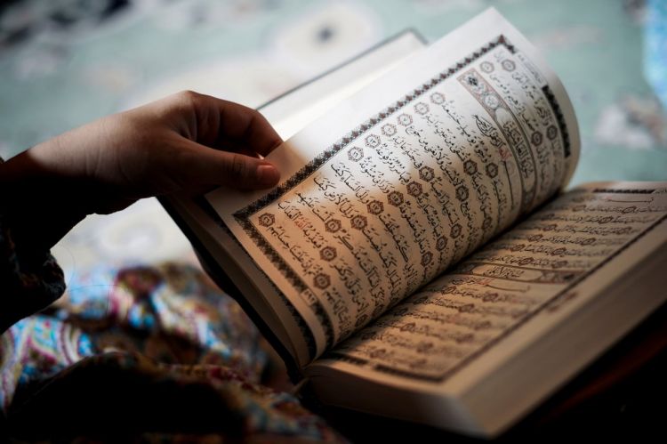 İsveçdə Quran kitabını yandıran iraqlı danışdı: "Qorxuram"