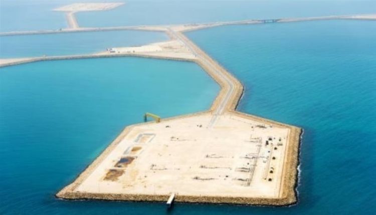 الكويت تدعو إيران لترسيم الحدود البحرية