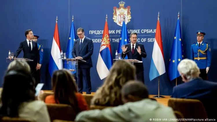 Kosovo: Dutch, Luxembourg PMs urge de-escalation