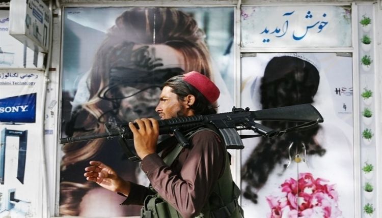 طالبان تأمر بإغلاق مراكز التجميل في أفغانستان