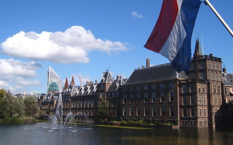 Новые парламентские выборы в Нидерландах пройдут не ранее ноября