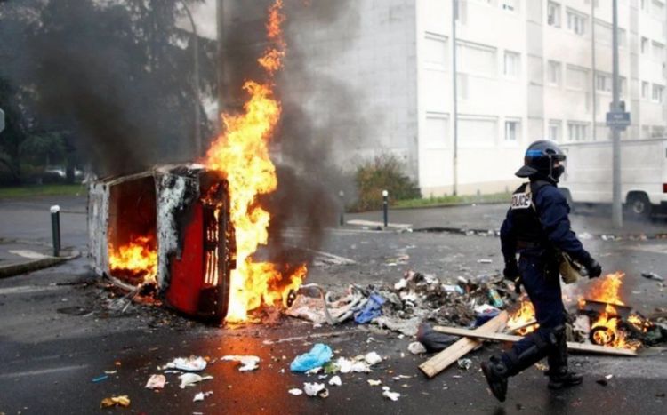 Ущерб от беспорядков во Франции составил 650 млн евро
