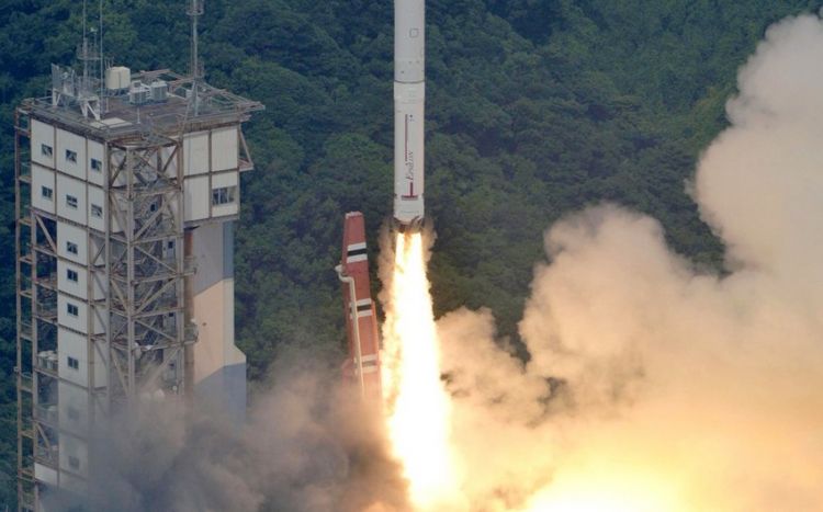 Японская ракета-носитель Epsilon S взорвалась во время испытаний двигателя
