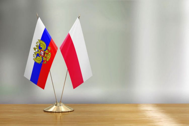 Poland will respond in kind if Russia closes consulate, PM says