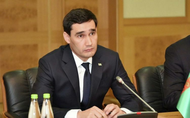 Президент Туркменистана освободил от должности министра энергетики