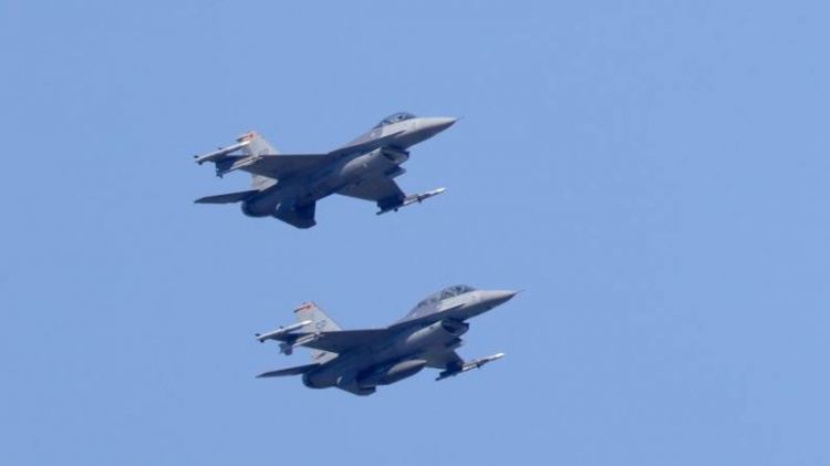 US to allow Europe to train Ukrainian pilots on F-16s