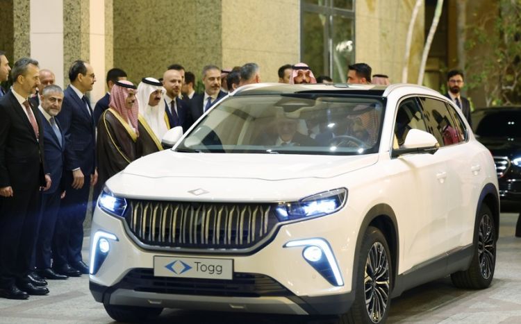 Эрдоган подарил наследному принцу Саудовской Аравии автомобиль Togg
