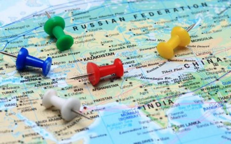 Узбекистан предложил создать безвизовое турпространство "Залив - Центральная Азия"