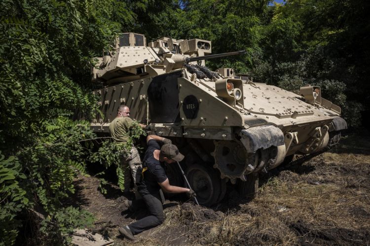 Ukraine claims advances along the southern front