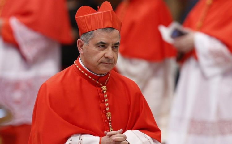 В суде Ватикана потребовали свыше 7 лет тюрьмы для кардинала за растраты