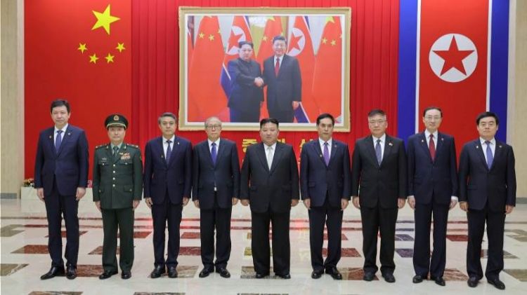 Kim Jong-un meets with Chinese delegation
