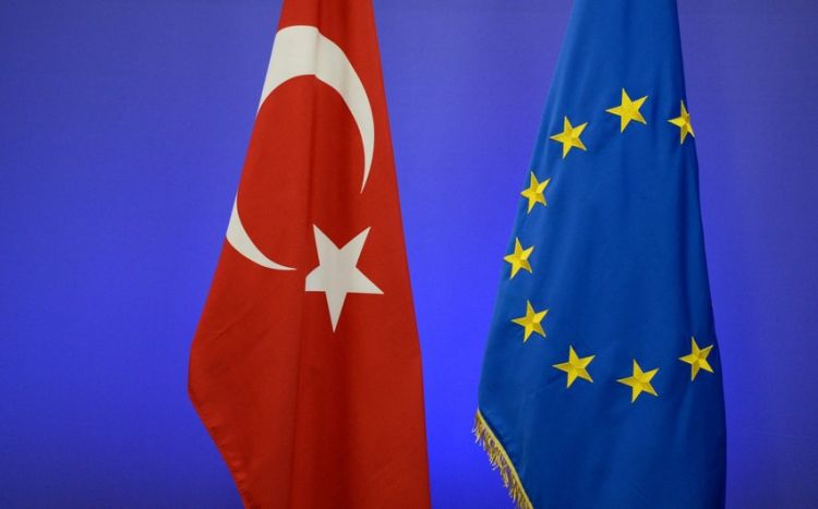 ЕС и Турция обсудят обновление таможенного соглашения