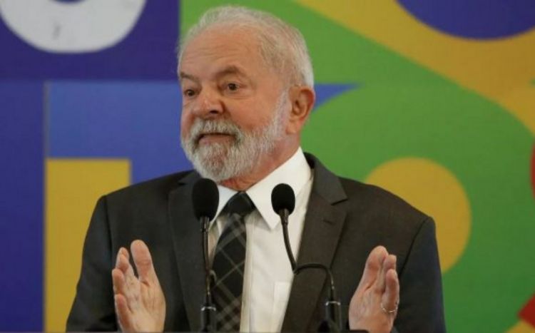 Brazil's President calls for abandonment of dollar in international trade