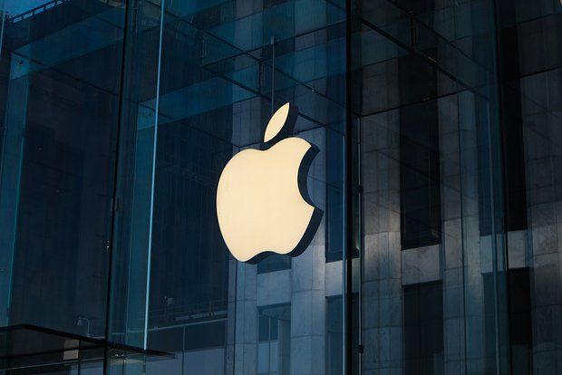 В Apple рассказали об iPhone со съемной батареей