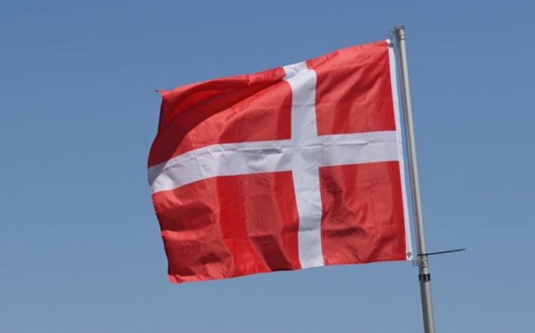 Дания ужесточает меры безопасности из-за акций с сожжением Корана