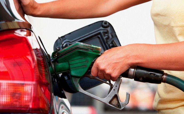 Стоимость бензина в Греции обновила исторический максимум