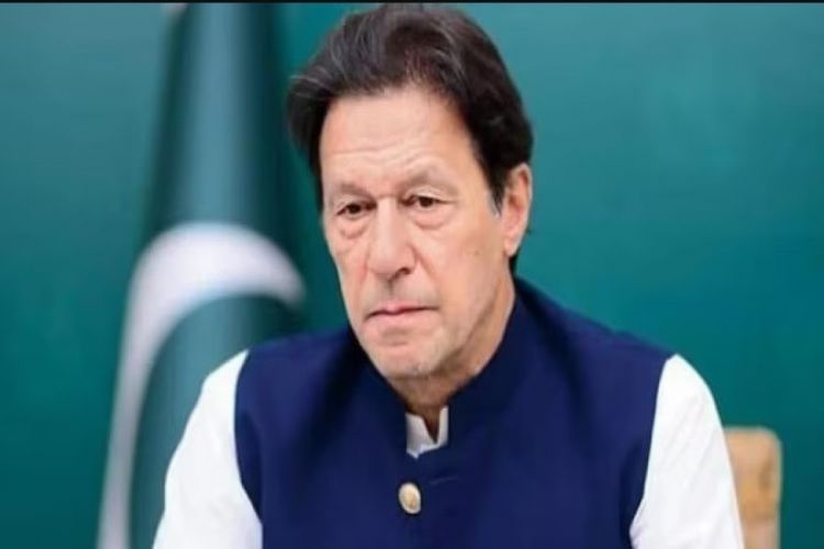 Pakistan court sentences ex-PM Imran Khan to 3 years in prison