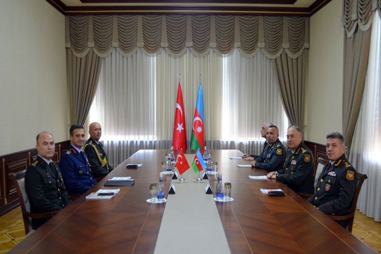 Chief of the General Staff of the Azerbaijan Army met with the Turkish delegation