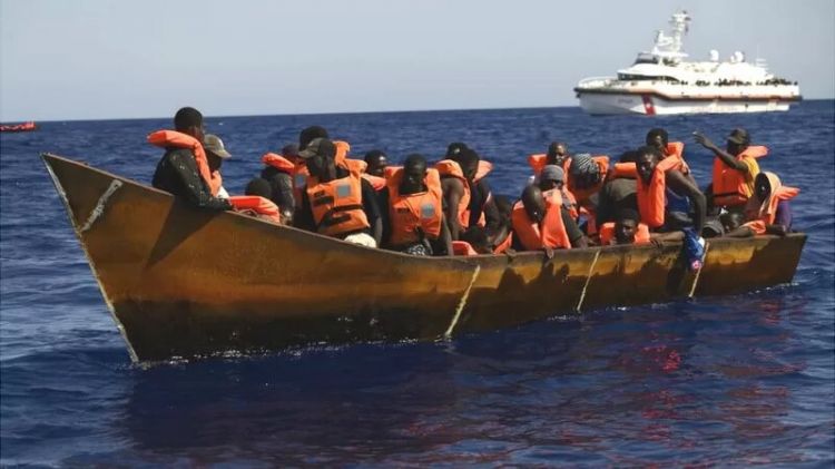 Forty-one migrants die in shipwreck off Italy