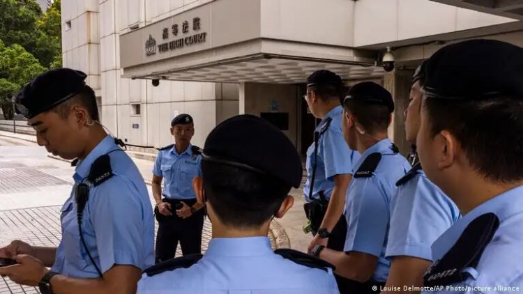 Hong Kong arrests 10 for 'foreign collusion'