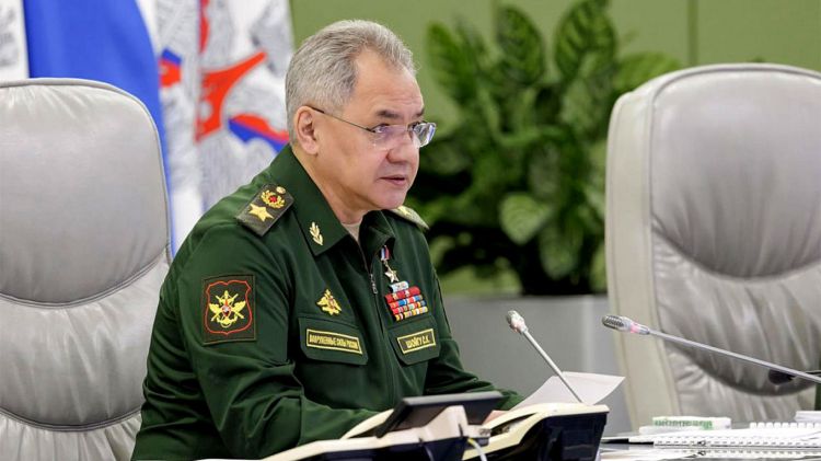 Shoigu inspects aviation innovations at Army 2023 international arms show