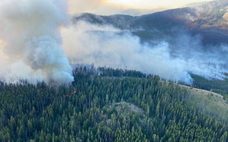 Canada’s Yellowknife, other Northwest Territories towns ordered to evacuate due to wildfire threat