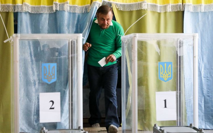 Ukraine postpones parliamentary elections scheduled for October