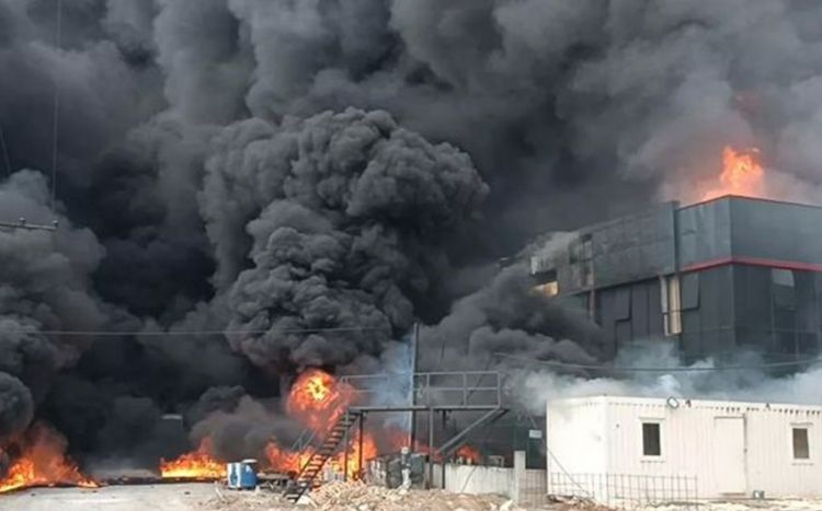 Strong fire breaks out in port of Novorossiysk