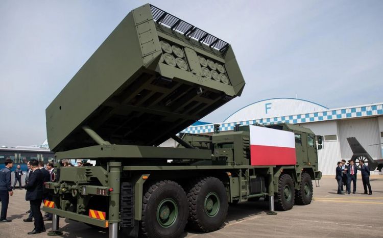 Poland takes delivery of first South Korean multiple-launch rocket system