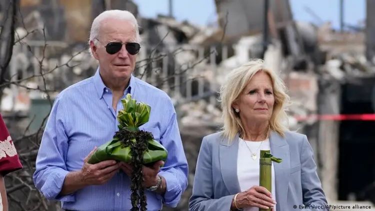 Joe Biden vows to help rebuild Hawaii after deadly wildfire